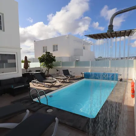 فيلة Pousadoiro *