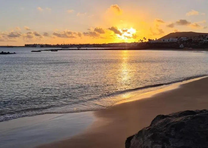 Pousadoiro بلايا بلانكا