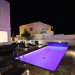 Pousadoiro بلايا بلانكا