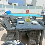 Pousadoiro * Playa Blanca (Lanzarote)